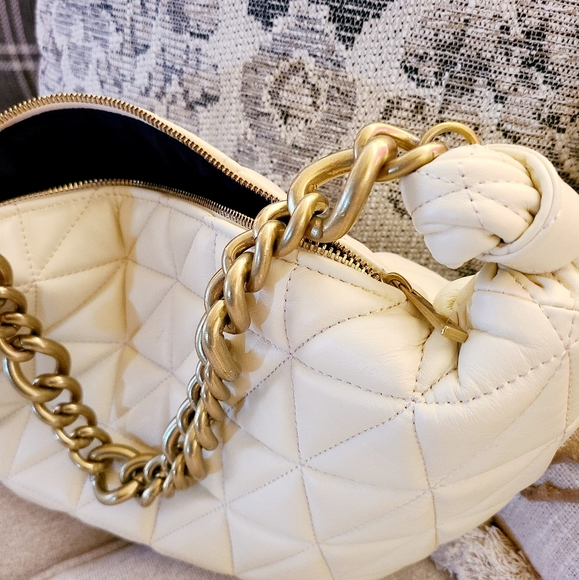 ππ€Zara handbag! THE handbag to have right now! - Picture 3 of 9